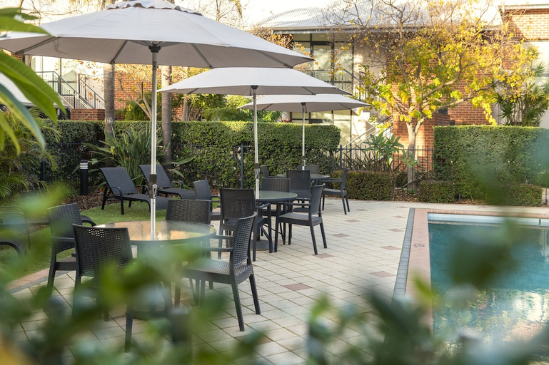 Food & Drinks, Quest Bunbury, Bunbury