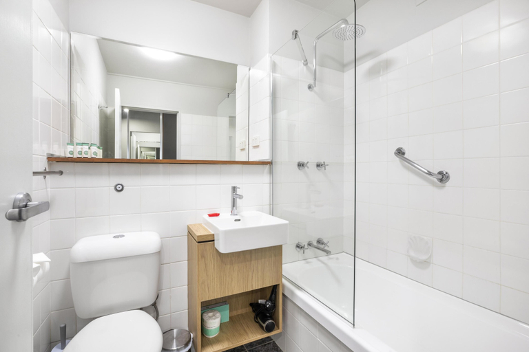 Bathroom 4, Nightcap at Burnie Townhouse, Burnie - Pt A