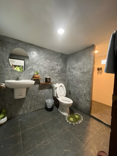 Bathroom 5, Jungle Guesthouse, Pang Ma Pha