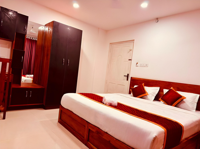 Room 4, Skybz Bluemount Residency, Idukki