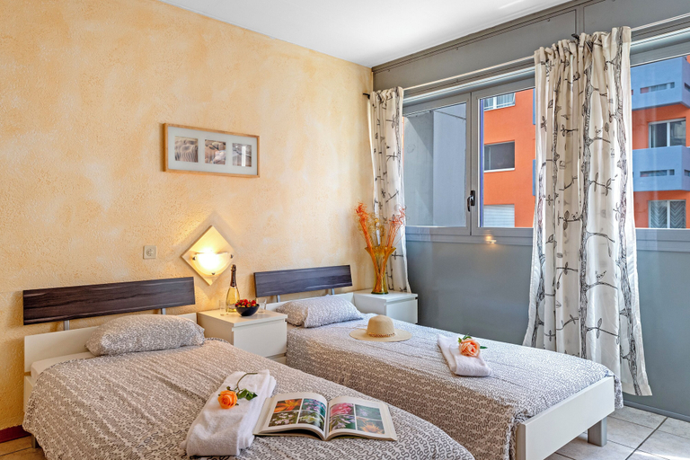 Room 2, Chiasso Apartments, Mendrisio