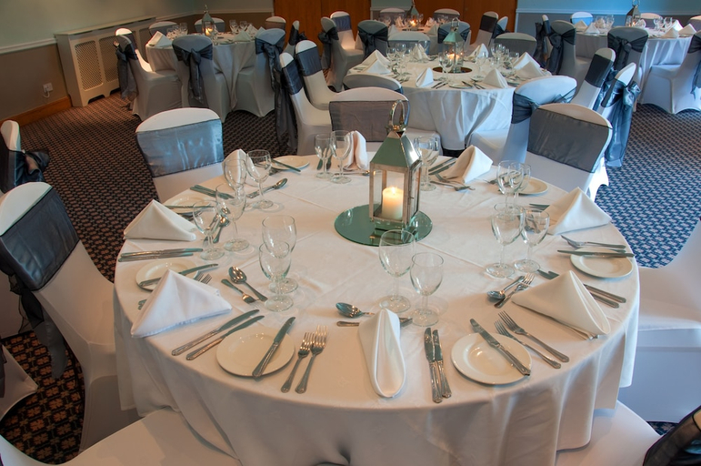 Food & Drinks 5, Bridgewood Manor, Kent