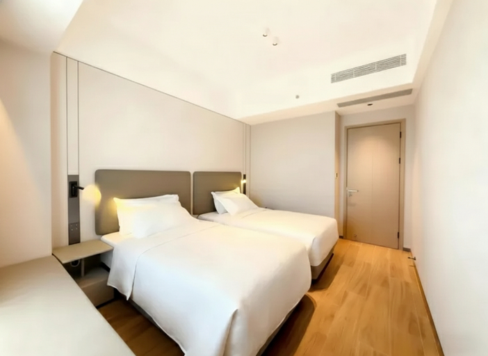 Bedroom, Holiday Inn & Suites GUANGZHOU SOUTH STATION by IHG, Guangzhou