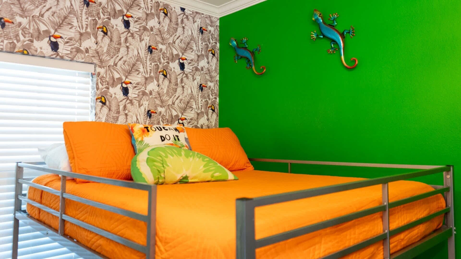 Room 3, Sun Dancer #11 2 Bedroom Home by RedAwning, Cameron