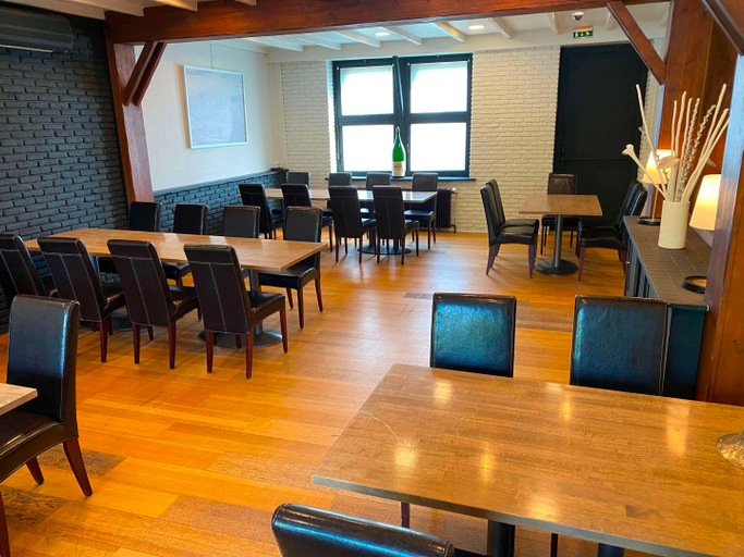 Food & Drinks 5, Logis Hotel-Restaurant des Acacias, Nord