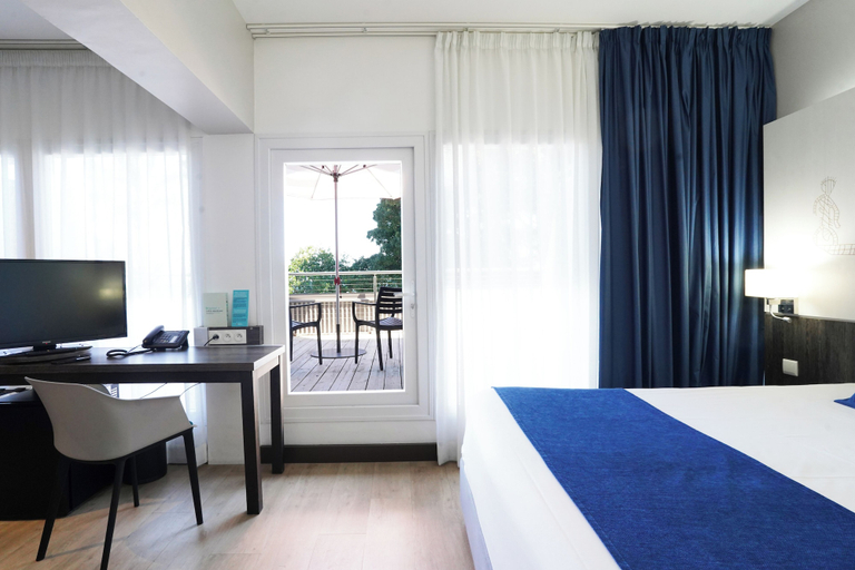 Bedroom 4, Hôtel Beaurivage, Nouméa