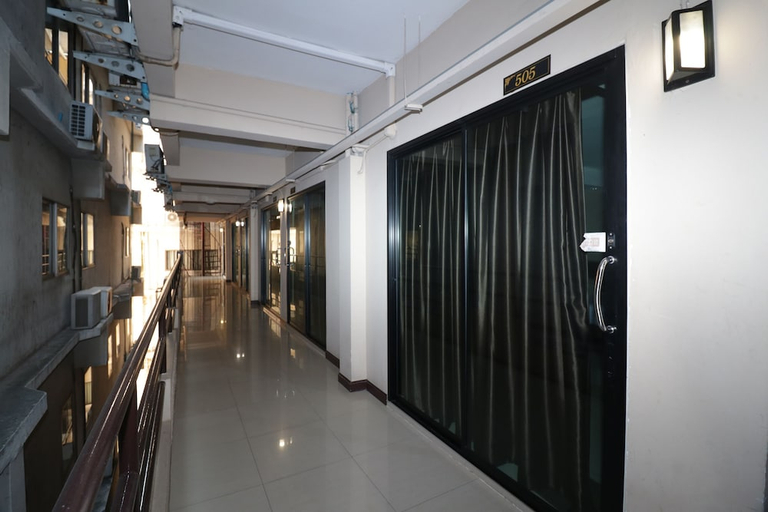 Public Area 2, KKinn South Pattaya Hotel, Pattaya