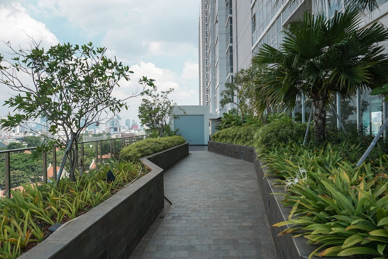 Exterior & Views 2, Comfy And Cozy 2Br At Menteng Park Apartment, Jakarta Pusat
