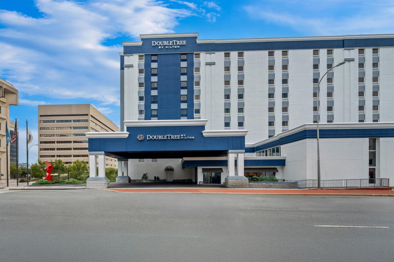 Exterior & Views 2, DoubleTree by Hilton Downtown Wilmington - Legal District, New Castle