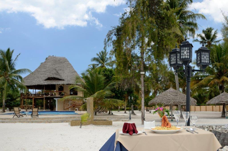 Food & Drinks, Sansi Kae Beach Resort, Kati