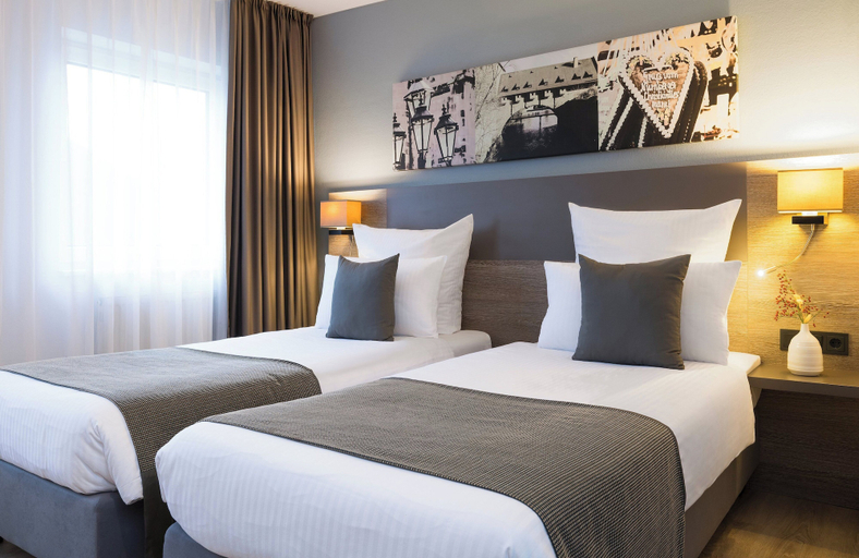 Bedroom 4, Leonardo Hotel Nürnberg, Nürnberg