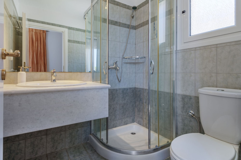 Bathroom 4, サンライズ ビーチ スイーツ, South Aegean