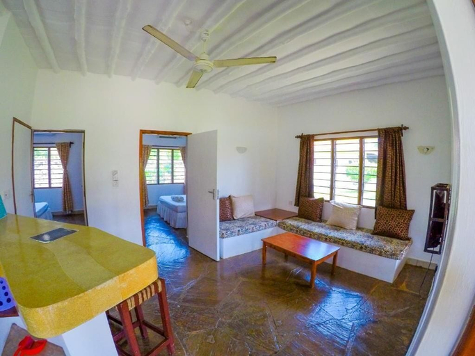 Others 4, Diani Doric Cottages, Msambweni