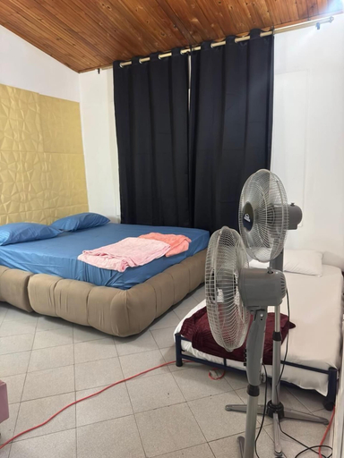 Room 5, Neoma Houses, Yumbo