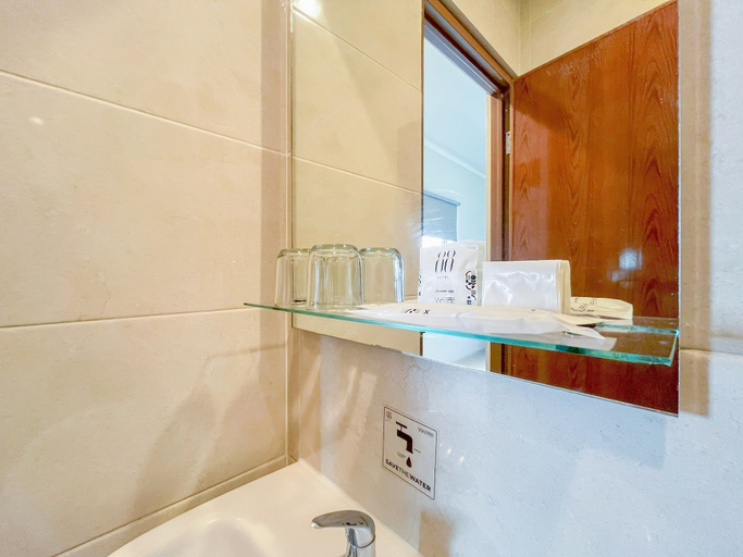 Bathroom 4, Hotel 88 Embong Kenongo by WH, Surabaya