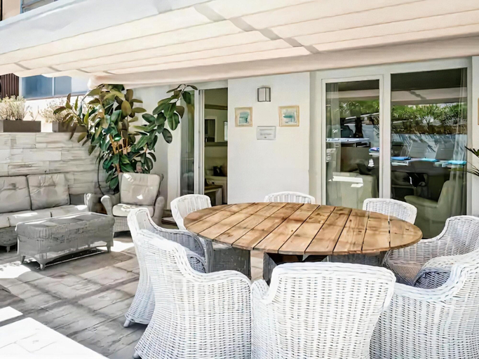 Room 2, Sitges Spaces Mediterranean Apartments 5 Bedroom, Barcelona