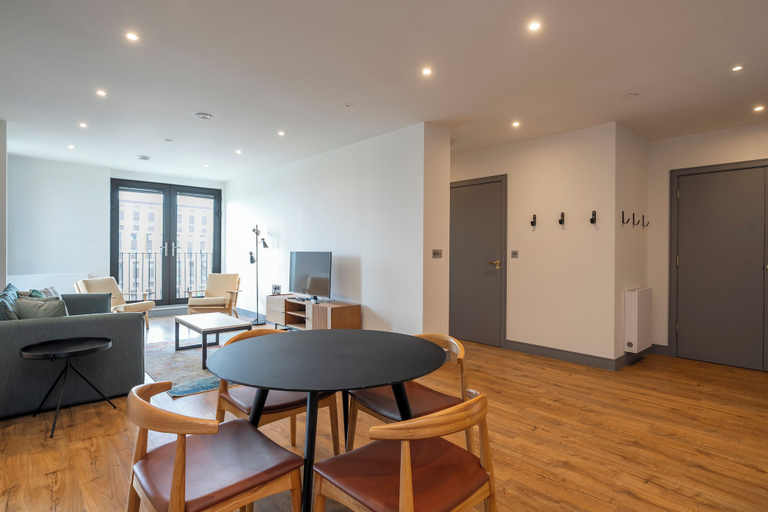 Room 4, Urban Vista Rooftop Living, London