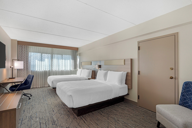 Bedroom 3, Best Western Plus Downtown Tacoma, Pierce