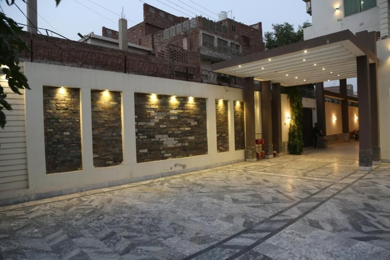 Exterior & Views 1, The King Hotel, Multan