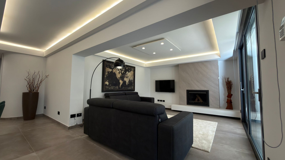 Living area 2, Coco Noir Luxury Villa, Catania