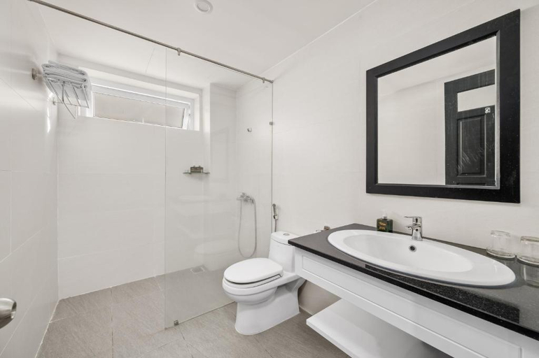 Bathroom 5, Kamala Hotel & Apartment Da Nang, Da Nang