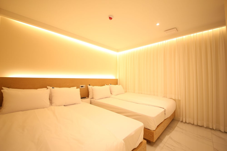 Bedroom 3, Vantt Hotel, Buk