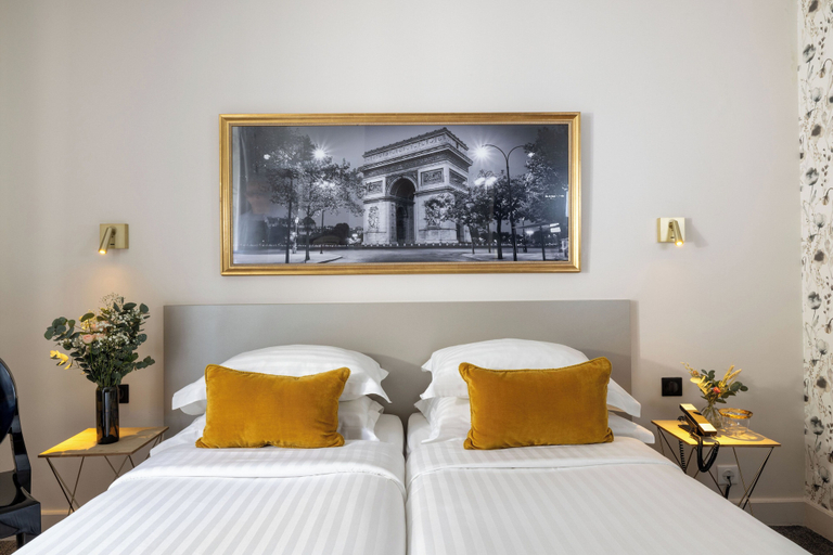 Bedroom 3, Villa des Ambassadeurs, Paris