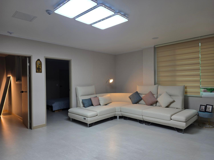 Bedroom 4, Stay33 Pet friendly house near Hwangridangil, Gyeongju