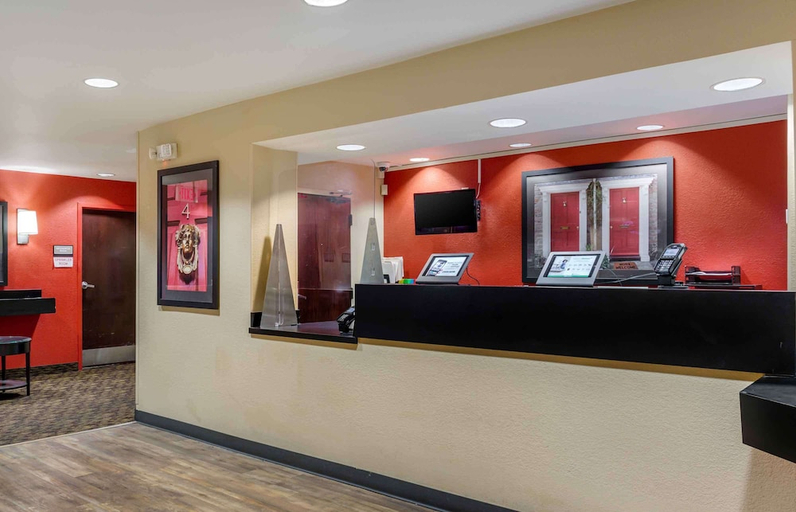 Public Area 2, Extended Stay America Suites Columbus NE I270, Franklin