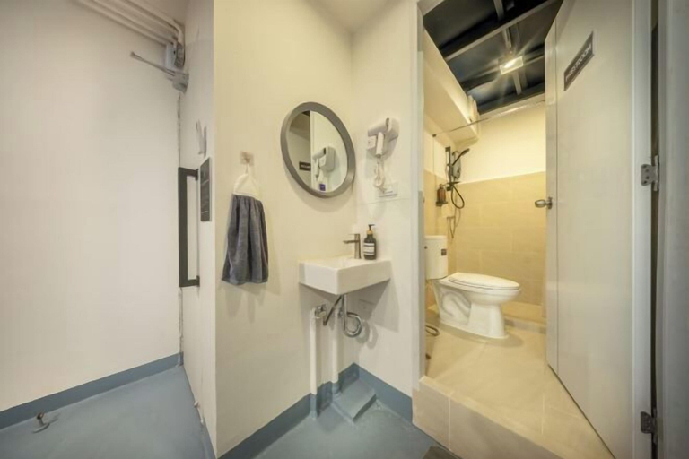 Bathroom 3, Ralph Bangkok, Phra Nakhon