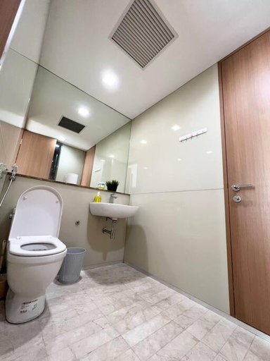 Bathroom 4, KL101 Service Suite at Soho Suites KLCC, Kuala Lumpur