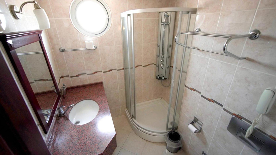 Bathroom 5, Alkan Hotel, Marmaris