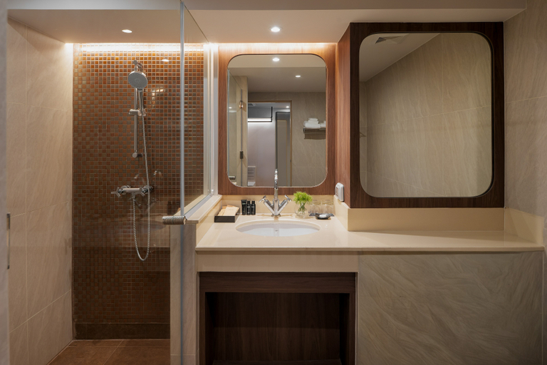 Bathroom 5, Away Bangkok Sukhumvit, Khlong Toey