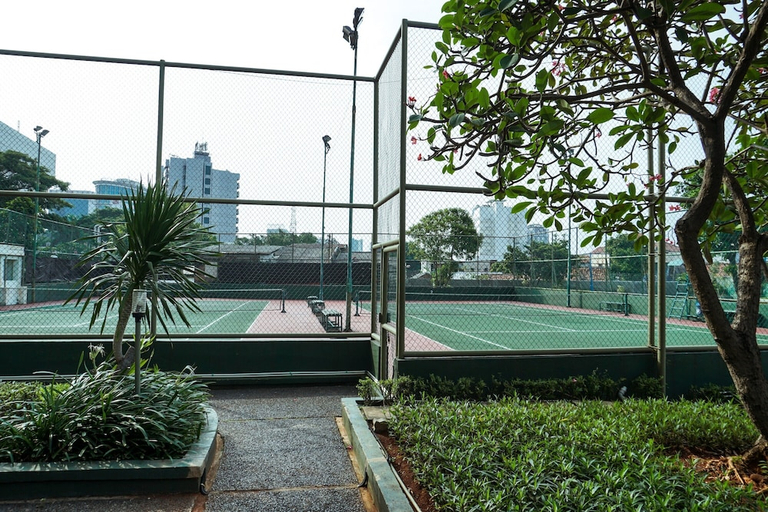 Sport Court 2, Homey And Nice 2Br At Semanggi Apartment, Central Jakarta