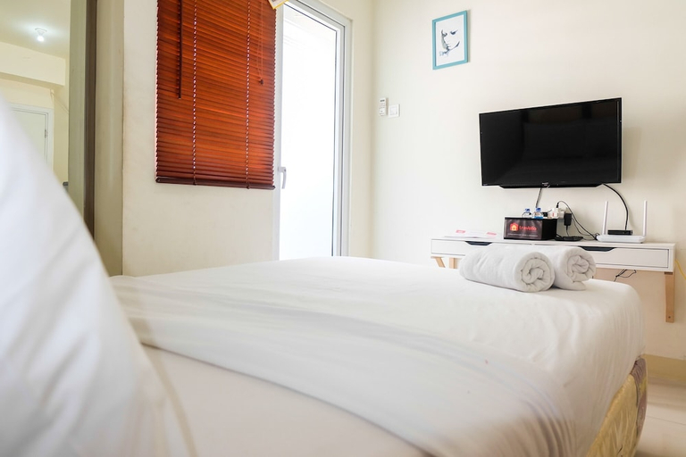 Bedroom 5, Cozy Studio Apartment Connected to Mall at Green Pramuka, Jakarta Pusat