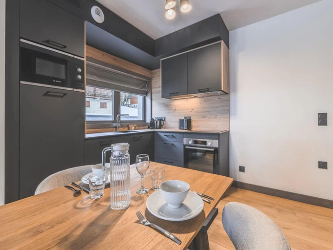 5, Family Apartment in Paradiski Area, Savoie
