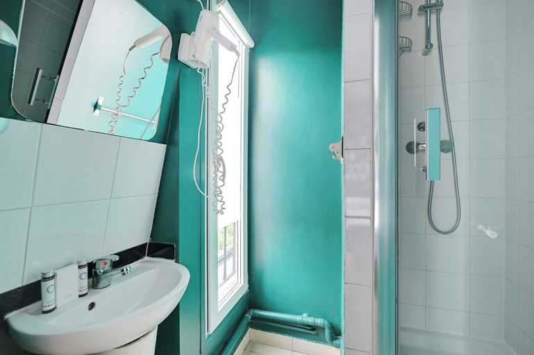 Bathroom, Studio Cosy - 2P - Canal Saint Martin, Paris