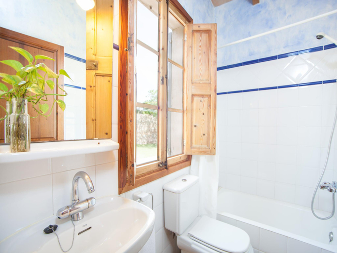 Bathroom, Es Moli son Comparet - Villa With Private Pool, Baleares