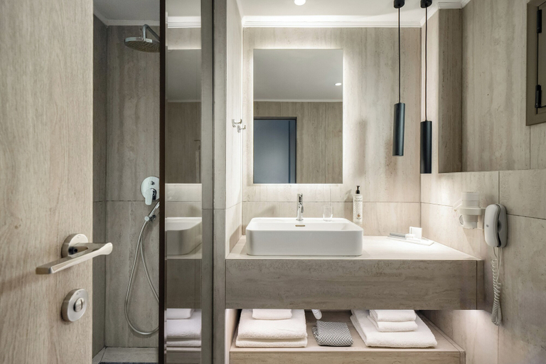 Bathroom 5, Kassandra Bay Resort, Suites & Spa, Thessaly