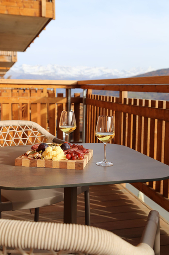 Terrace/patio 4, Dent Blanche Resort - TemptingPlaces Collection, Hérens