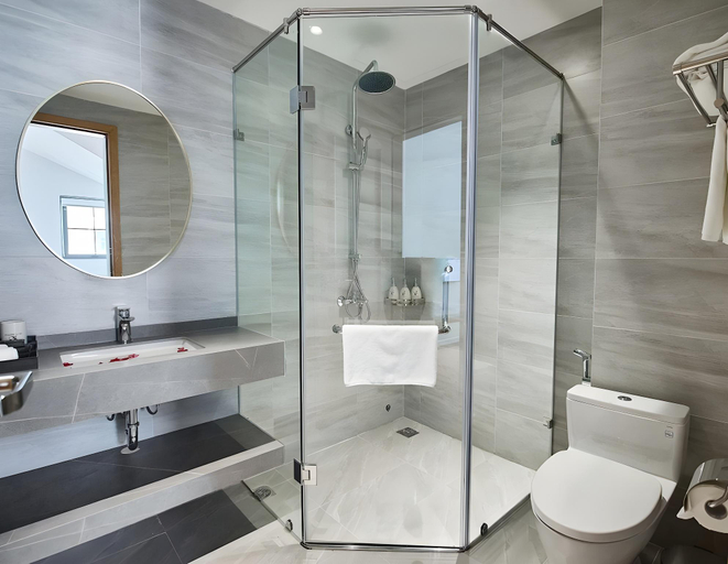 Bathroom 5, The Yen Residences Halong, Hạ Long