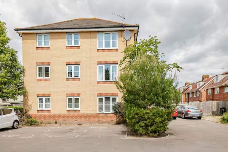 Exterior, 2 Bed Flat - Sleeps 4 - Pets - Parking - Garden, Portsmouth