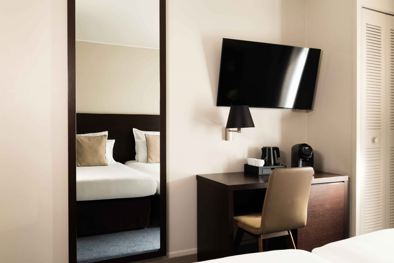 Bedroom 3, Hotel Sophie Germain, Paris