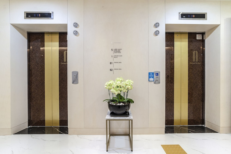 Public Area 3, Ocean 2 Heaven, Suyeong