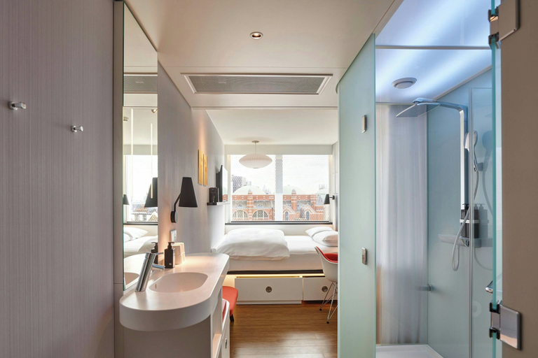 Bathroom 4, citizenM London Victoria Station, London
