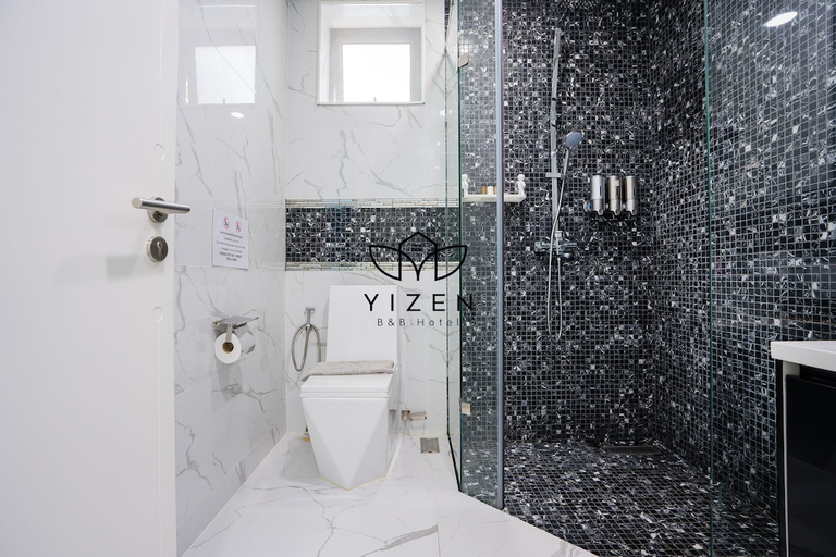 Bathroom 3, Yizen VIP Luxury Palm Springs Villas, Pattaya