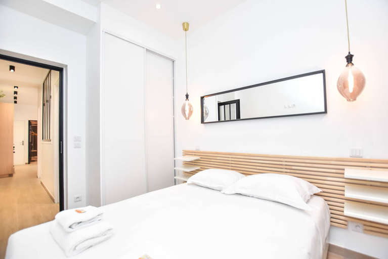 Room 5, Charmant Appartement - 3BR 8P - South Pigalle, Paris