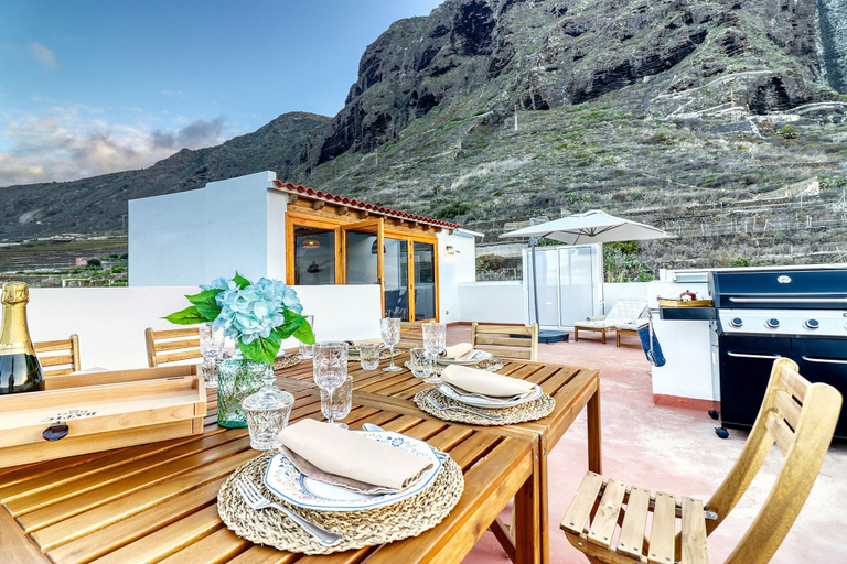 Room 3, Special Home w Tropical Garden Near Seaside, Santa Cruz de Tenerife