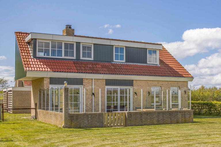 Exterior 3, Tastefully Furnished Holiday Home, Texel
