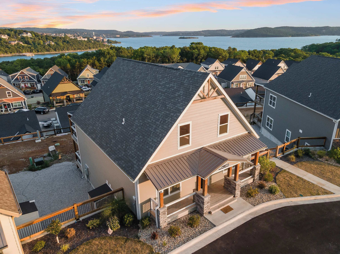 Exterior & Views 2, Ingallview at Branson Cove - Indoor Pool, Taney